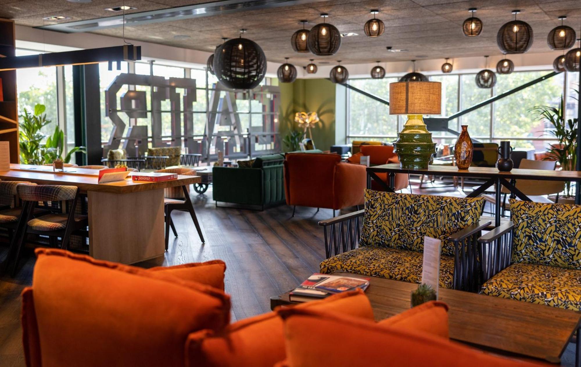 Voco Leicester By Ihg Екстериор снимка