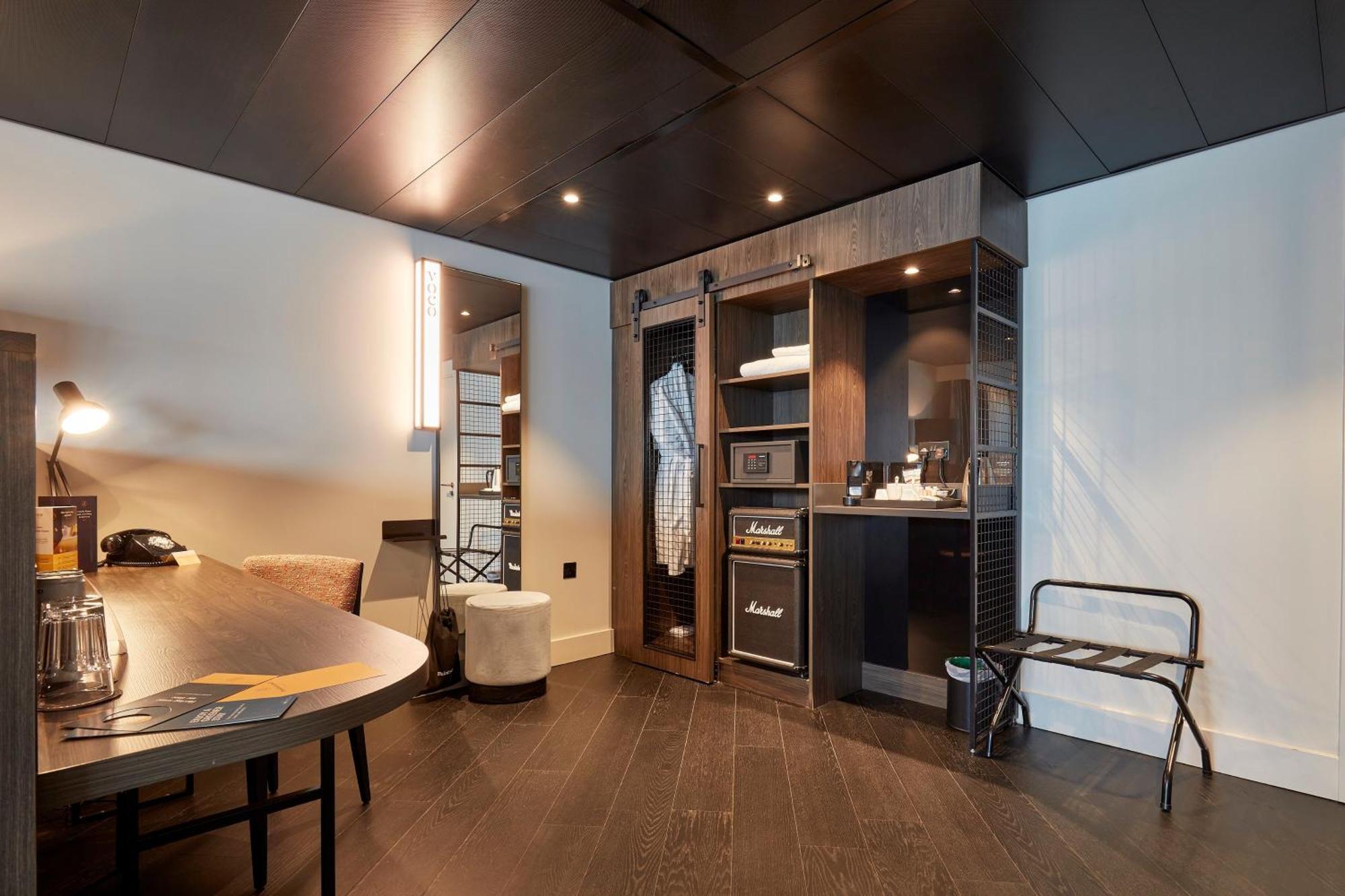 Voco Leicester By Ihg Екстериор снимка