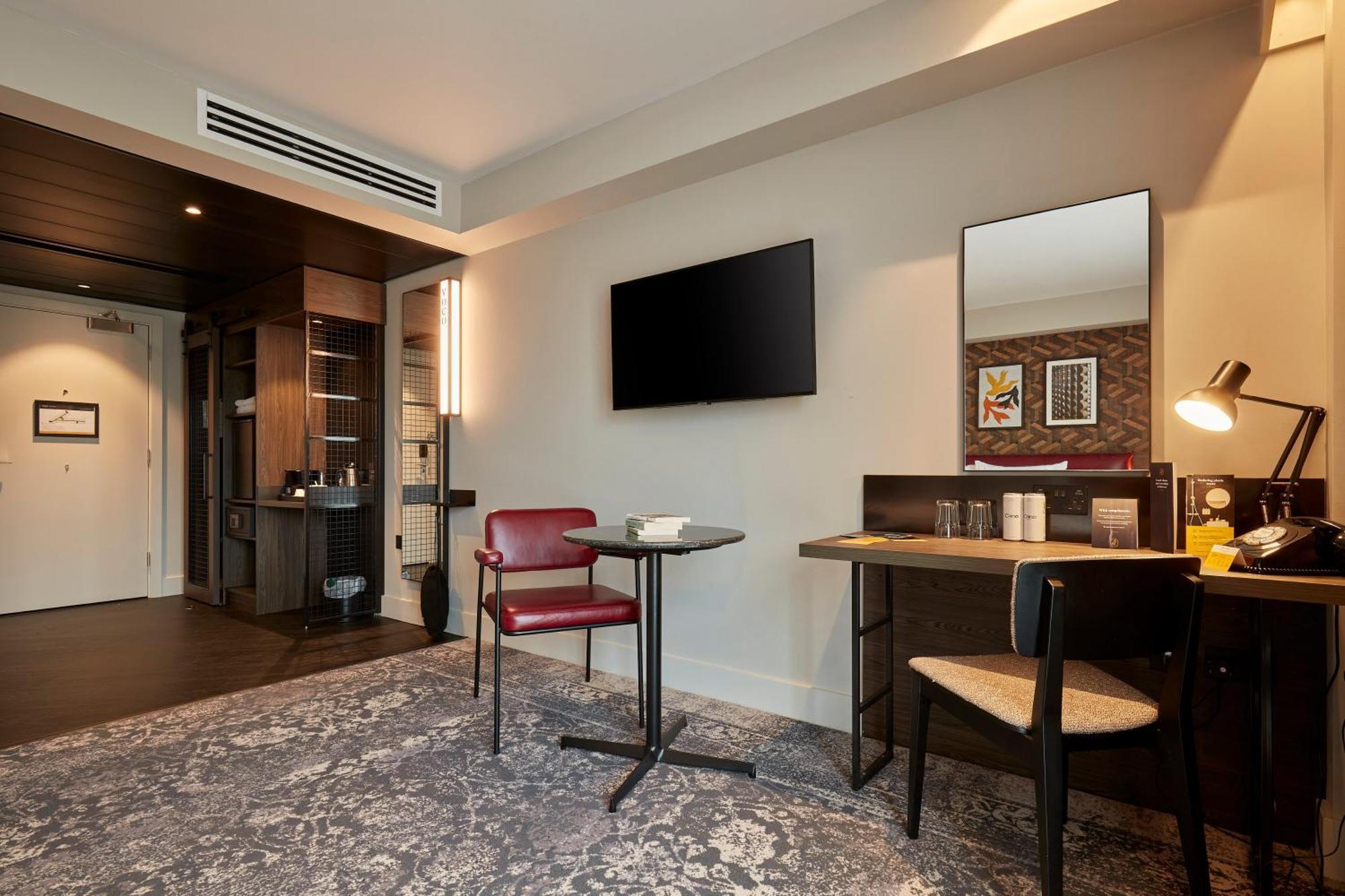 Voco Leicester By Ihg Екстериор снимка
